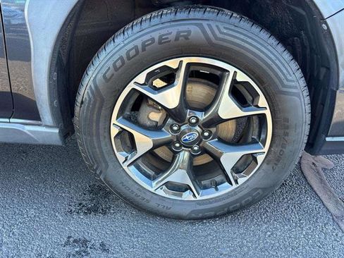 Used 2019 Subaru Crosstrek 2.0i Premium image 28