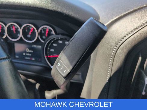 Used 2021 Chevrolet Silverado 1500 LT Trail Boss AWD/4WD image 17