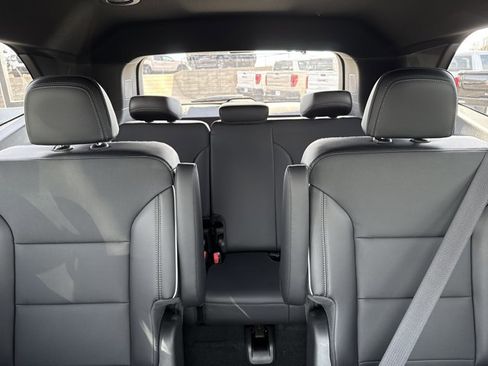 New 2026 Buick Enclave Preferred w/ Power Package image 17