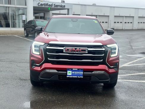 Used 2025 GMC Terrain Elevation image 10