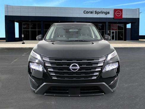 New 2026 Nissan Rogue SV FWD image 8