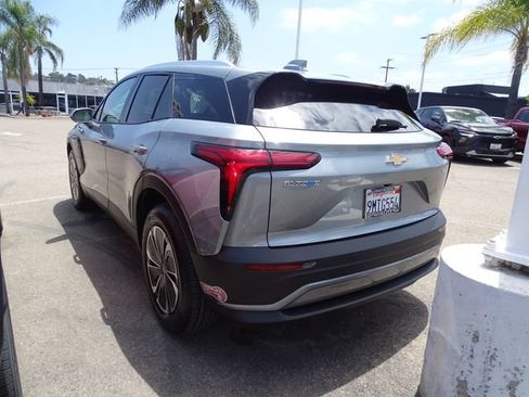Used 2024 Chevrolet Blazer EV LT AWD/4WD image 2