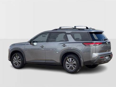 New 2025 Nissan Pathfinder SV image 3