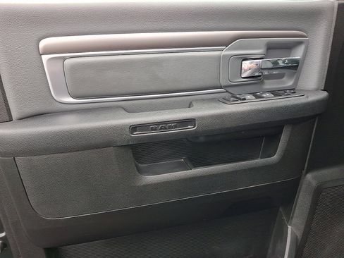 Used 2024 RAM 1500 Classic SLT AWD/4WD image 12