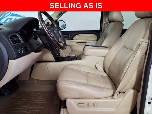 Used 2011 GMC Yukon XL Denali image 8