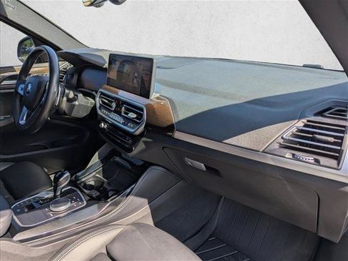 Used 2022 BMW X4 xDrive30i w/ Parking Assistance Package AWD/4WD image 28