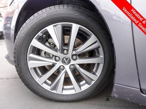 Used 2020 Lexus ES 350 w/ Premium Package image 11