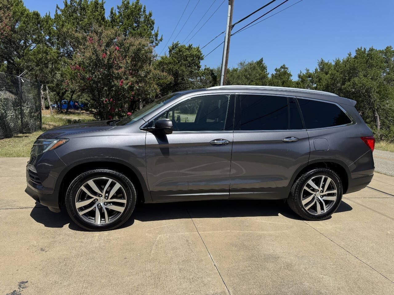 Used 2018 Honda Pilot Elite image 7