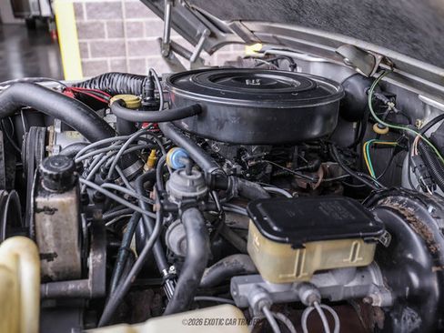 Used 1991 Jeep Grand Wagoneer AWD/4WD image 24