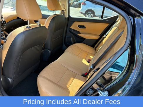 Used 2025 Nissan Sentra SV w/ SV Premium Package FWD image 22