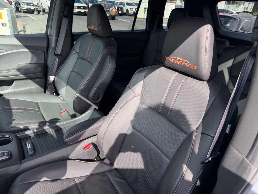 Used 2022 Honda Passport TrailSport image 13