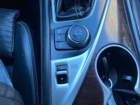 Used 2017 INFINITI Q50 Sport image 38