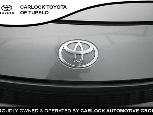 Used 2025 Toyota Camry SE FWD image 36