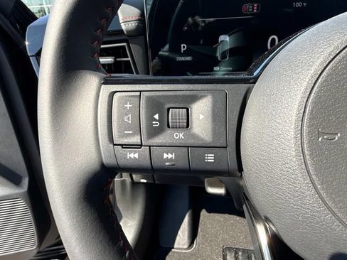 New 2025 Nissan Kicks Play S FWD image 25