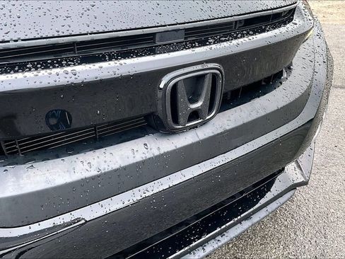 Used 2019 Honda Civic LX image 32