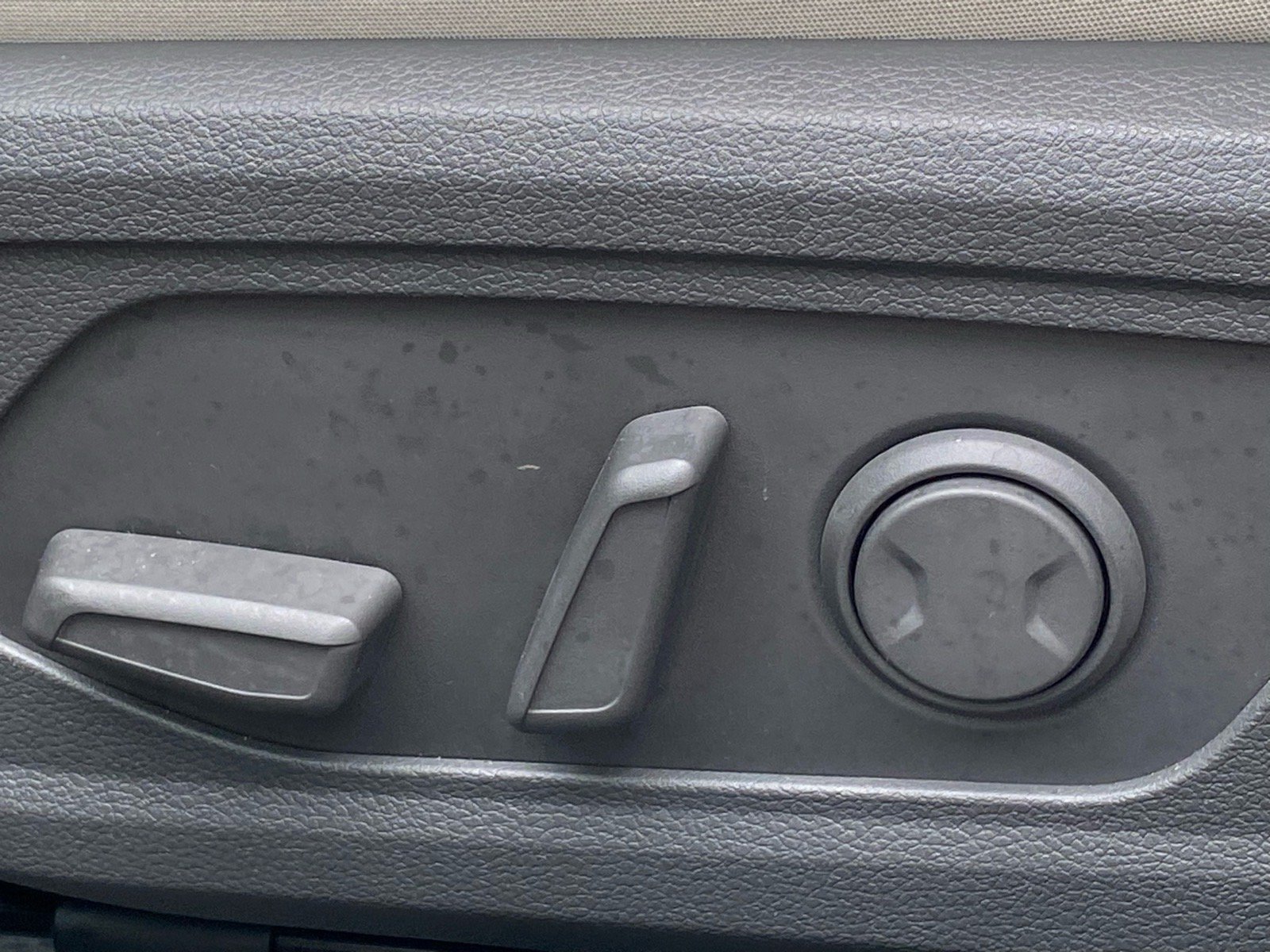 Used 2023 Hyundai Sonata SEL w/ Convenience Package FWD image 11