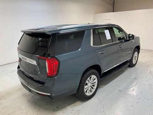 Used 2021 GMC Yukon SLT w/ SLT Luxury Package AWD/4WD image 3