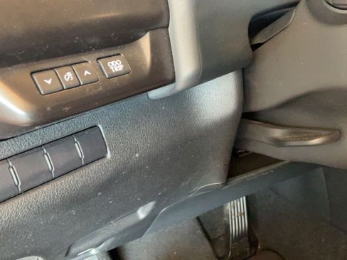 Used 2022 Lexus UX 250h w/ Accessory Package (Z2) AWD/4WD image 23