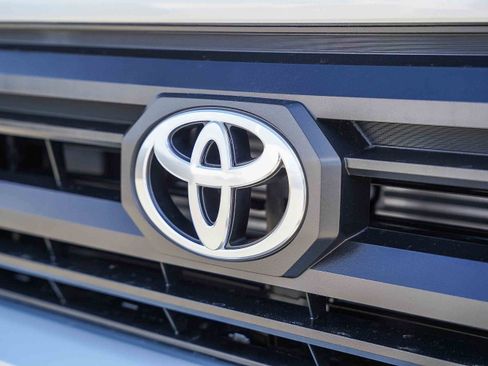 New 2026 Toyota Tacoma SR5 image 6