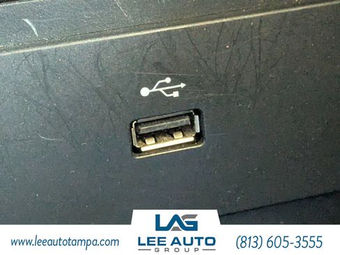 Used 2017 Ford C-MAX SE image 22