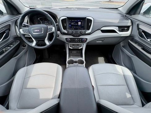 Used 2023 GMC Terrain SLT w/ Tech Package FWD image 25