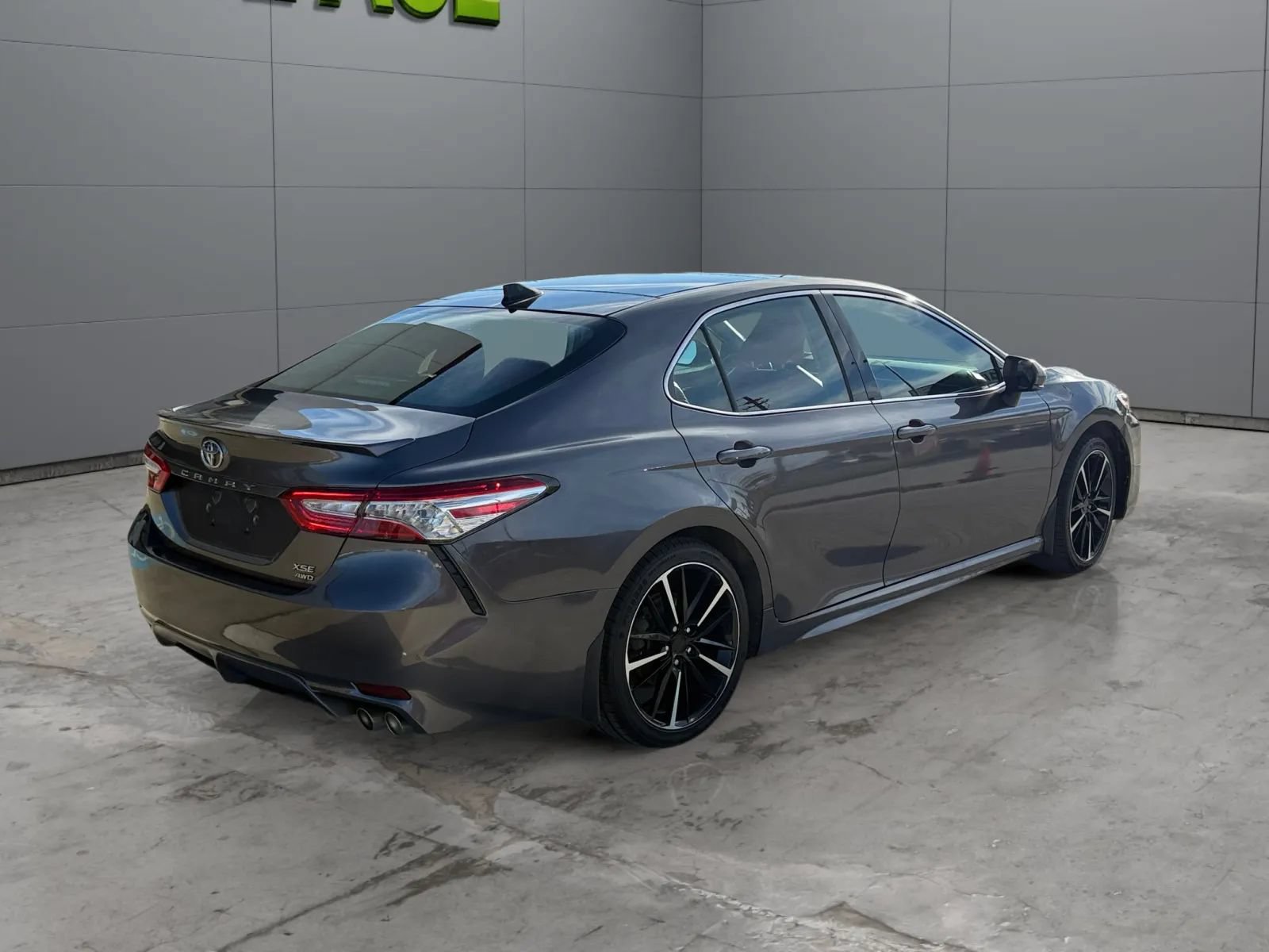 Used 2020 Toyota Camry XSE AWD/4WD image 13