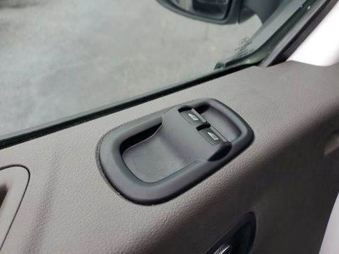 Certified 2023 Ford Transit 350 XLT image 16