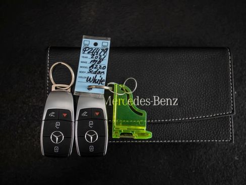 Used 2021 Mercedes-Benz A 220 4MATIC image 50