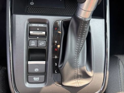 Used 2026 Honda CR-V EX image 17