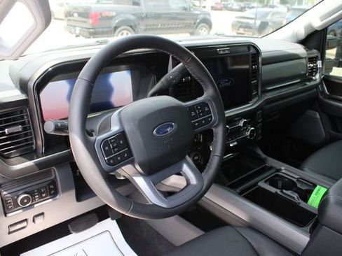 New 2026 Ford F250 Lariat w/ Black Appearance Package AWD/4WD image 2