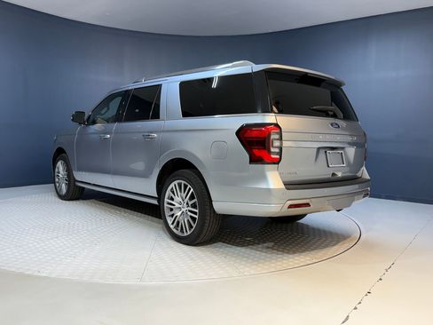 Used 2023 Ford Expedition Max Platinum image 3