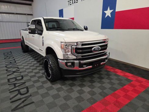 Used 2021 Ford F250 Lariat w/ Lariat Ultimate Package image 17