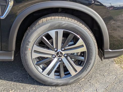 New 2026 Mitsubishi Outlander Sport SE AWD/4WD image 11