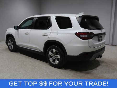 Used 2024 Honda Pilot EX-L image 4