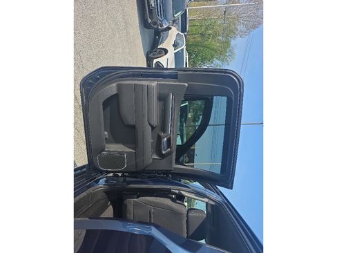 Used 2022 Chevrolet Silverado 1500 LT w/ Protection Package AWD/4WD image 16