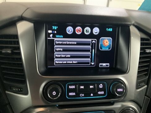 Used 2017 Chevrolet Tahoe Premier AWD/4WD image 39