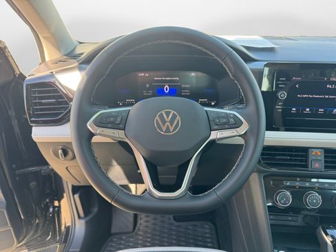 Certified 2025 Volkswagen Taos S AWD/4WD image 13