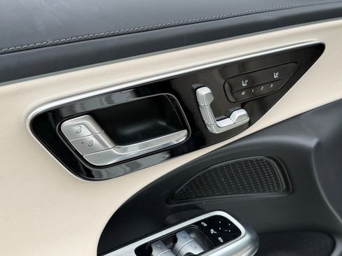 Used 2026 Mercedes-Benz E 350 Sedan image 23