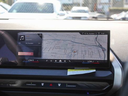 Used 2025 BMW X3 xDrive30i w/ Premium Package image 14