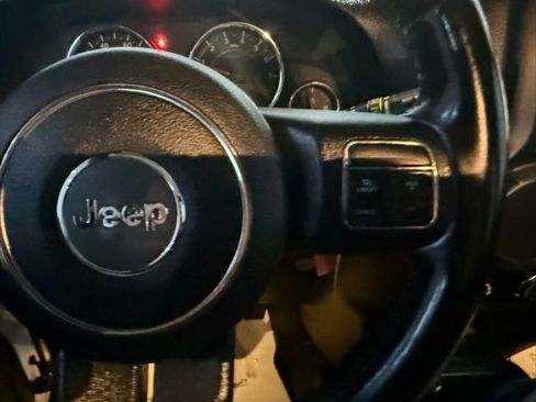 Used 2014 Jeep Wrangler Unlimited Sport w/ Quick Order Package 24S image 16