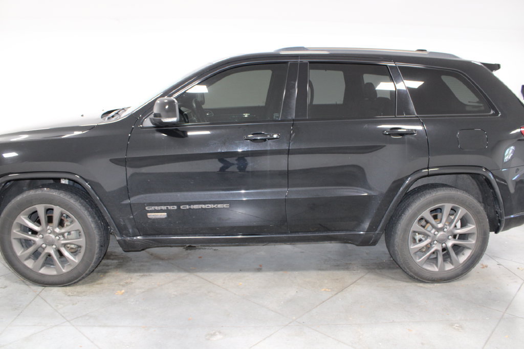 Used 2017 Jeep Grand Cherokee Limited 75th Anniversary AWD/4WD image 6