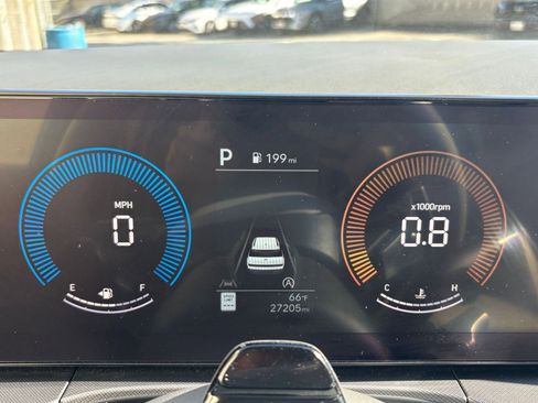 Used 2025 Hyundai Santa Fe SEL image 41