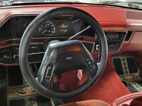 Used 1987 Ford F250 2WD SuperCab image 17