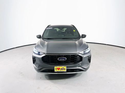 Used 2023 Ford Escape ST-Line FWD image 4