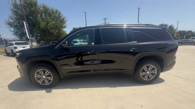 Certified 2026 Chevrolet Traverse LT w/ Driver Confidence Package FWD image 5