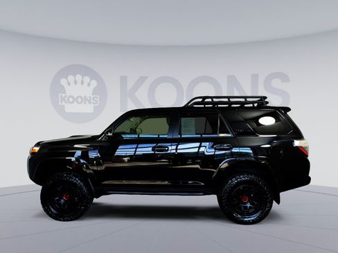 Used 2024 Toyota 4Runner TRD Pro AWD/4WD image 2
