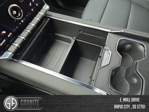 New 2026 GMC Sierra EV Elevation image 32