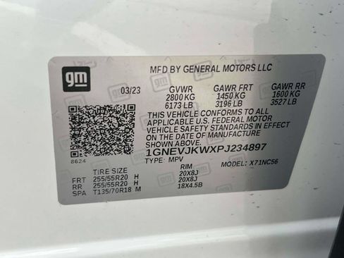 Used 2023 Chevrolet Traverse RS AWD/4WD image 21