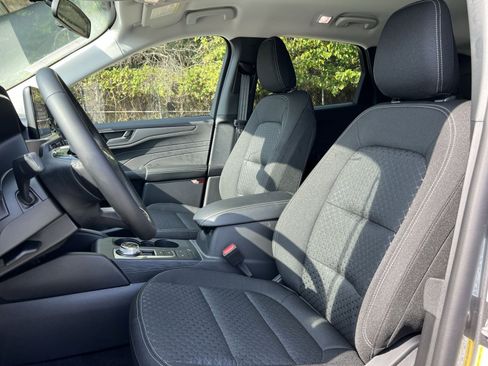 New 2026 Ford Escape Active w/ Cold Weather Package image 13