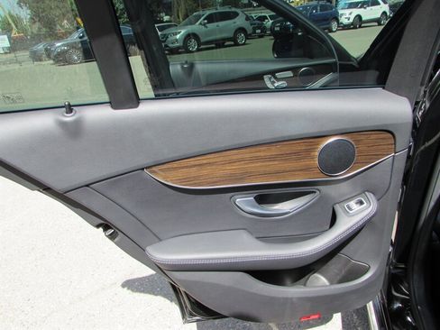 Used 2018 Mercedes-Benz C 300 Sedan image 28